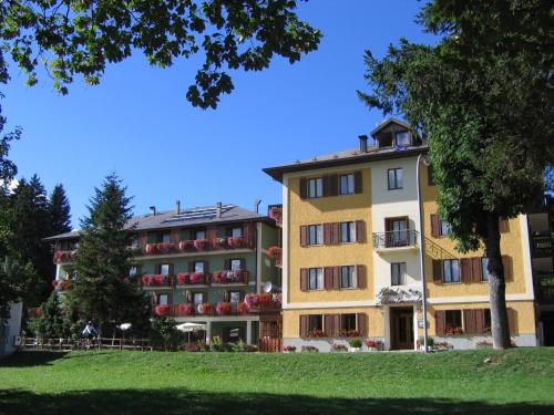 Albergo Monteverde Hotel de charme Levico Terme