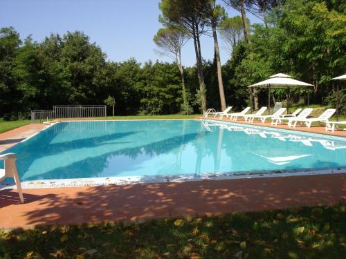 Appartamenti Avanella a 150 mt dalla piscina 150 mt from swimming pool