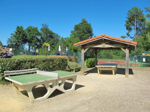 Holiday Home Village OcA©landes (SJB100)