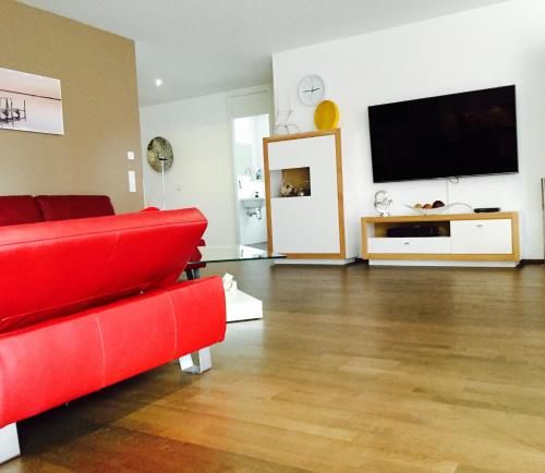 Rheinblick Riverview Luxury 1.0km von Dance Konstanz entfernt