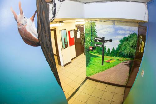 Kensal Green Backpackers - image 5