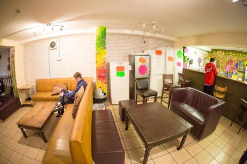 Kensal Green Backpackers in Wembley