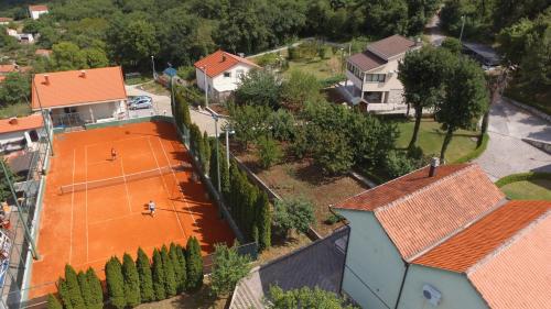 設施, Holiday Home Rozic - Villa with private seasonal heated pool in 波德維勒茨