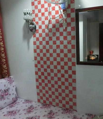 Single Room image 5