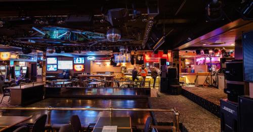 Baras / poilsio zona, Travelodge by Wyndham Winnipeg Airport West in Winnipeg (MB)