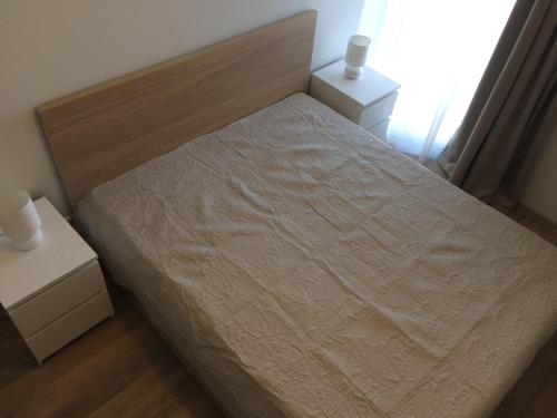 One-Bedroom Apartment image 8