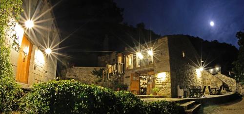 外部景觀, 福爾凡薩之家格蘭德餐廳酒店 (Fervenza Casa Grande & Restaurante) in 費爾賓薩