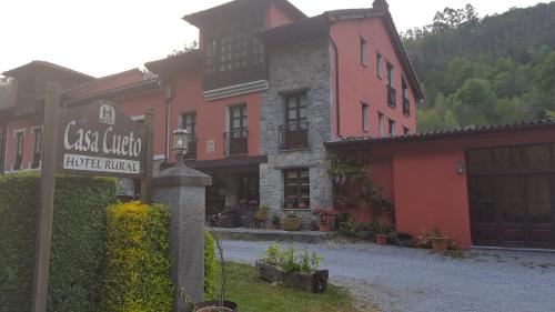 Entrance, Hotel Rural Casa Cueto in Pilona