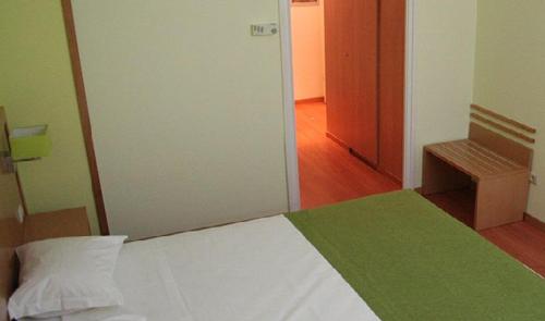 Viseu Garden Hotel - image 11