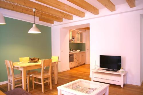 Trentino Apartments - Il Gufo Vacanze - Borgo