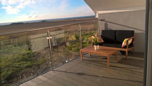 陽台/露台, Willa Dobrylko in 雷娃