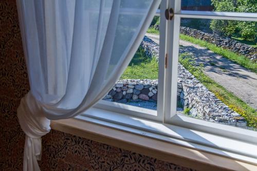 Létesítmények, Hansi Puhkemaja in Võlla