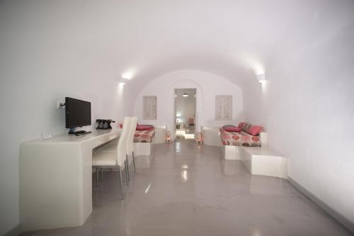 Lefteris Traditional Rooms Room Type - Family Room
