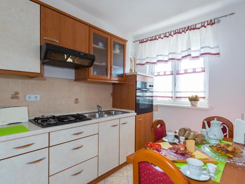 Apartment VALICA - image 6
