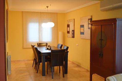 Shared lounge/TV area, Villa Campoamor in Torrevieja