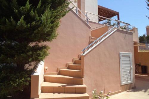 House,1000m from beach