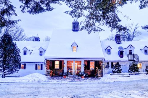 Edson Hill - A Distinctive Country Inn