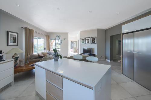 مطبخ, لاغون فيو فيلا (Lagoon View Villa) in فانتوم إيكرز