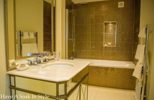 No.10 Preston Room Type - Studio