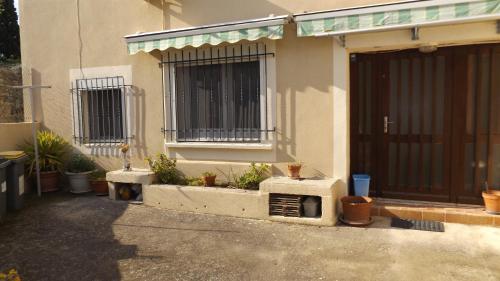 Gîte pour 6 personnes à Codognan gîte à louer Codognan