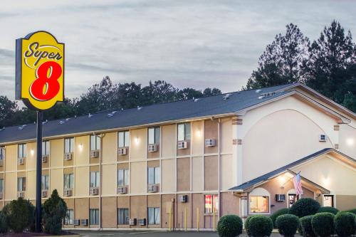 Super 8 by Wyndham Warner Robins in Warner Robins, USA
