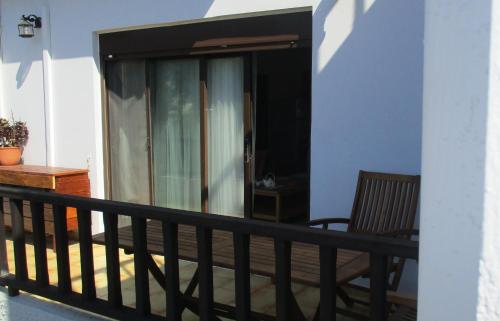  Kosta's House in Stavros