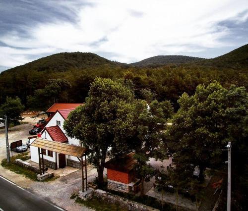 Hostel Baske Ostarije in Baške Oštarije