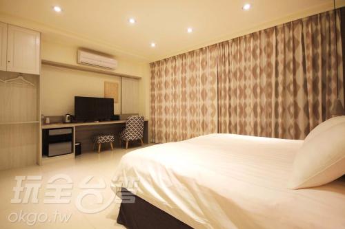 Deluxe Double Room with Bath room in Wo Villa