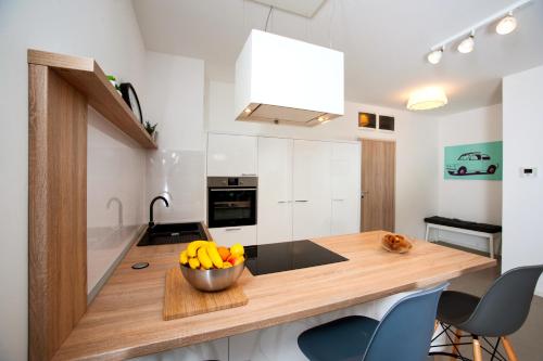 Konyha, Apartment Morska vila in Znjan