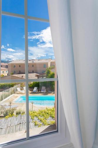 Auberge de la Cauquiere - image 2