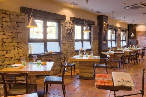 Hotel Nochendi – Cangas de Onis, FL