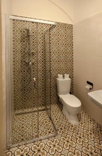 Family Room image 4