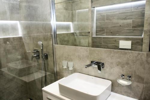 Apartament Luxury - image 8