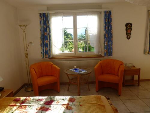 One-Bedroom Apartment (2 Adults)