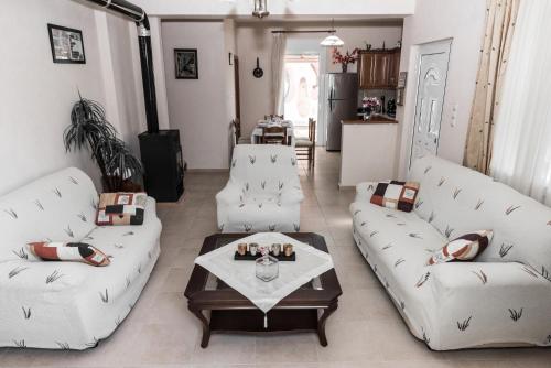 Facilities, Aloni Home in Moires