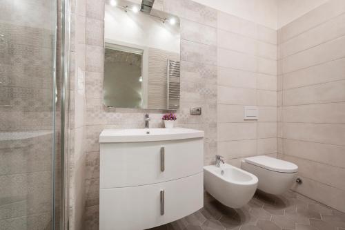 White flat Rione Monti, Rome (photo 10)