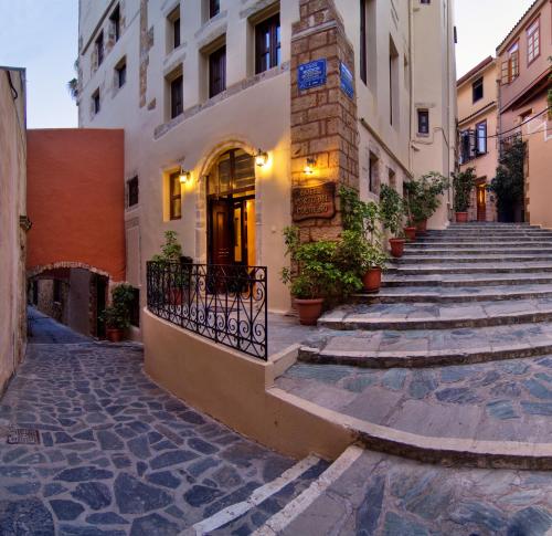 Porto Del Colombo Traditional Boutique Hotel - image 2