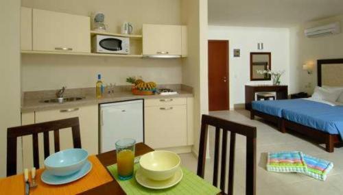 Rainbow Apartments - image 9