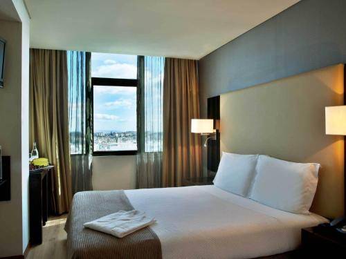 TURIM Alameda Hotel - image 11