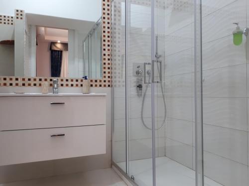 Clodio Rooms - image 9