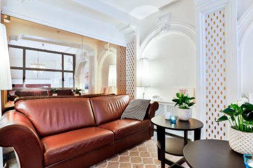 設施, 波塞冬酒店 (Hotel Poseidon) in 洛倫斯貝里