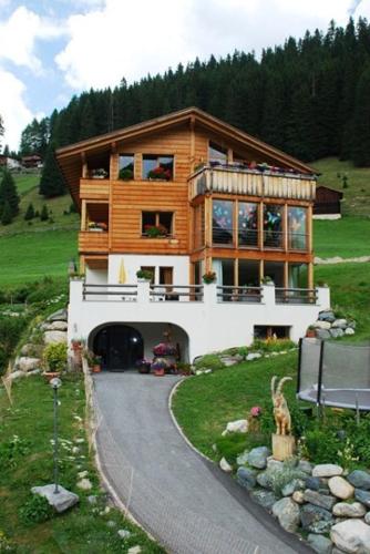 Chalet Sonnenschein - Clavadel