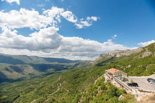 Hotel Sokoline - image 2