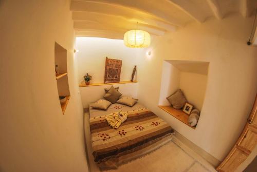 

White Riad Apartment
