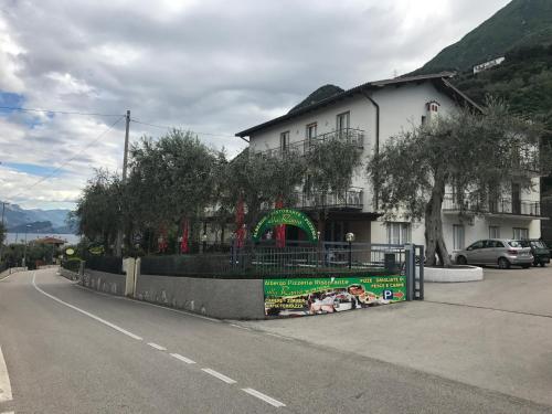  Albergo Bar Ristorante Alla Rama in Malcesine
