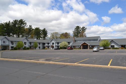 Cobblestone Hotel & Suties - Wisconsin Rapids - 편의 시설/서비스