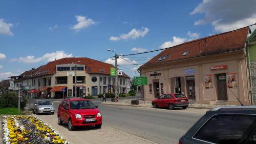 Főtér Apartman - image 5