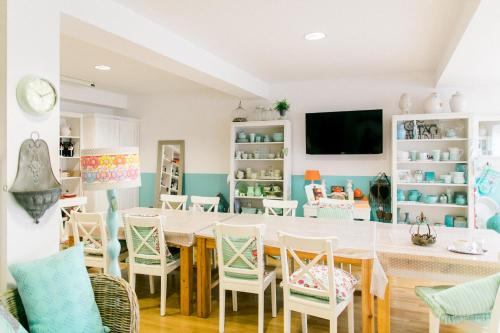 ร้านค้า, Domizil Gols, Boutique - Hotel in กอลส์