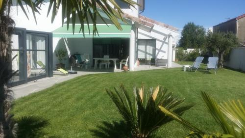 Chambres d'hotes Le Sud chambre d'hôte Chanos-Curson