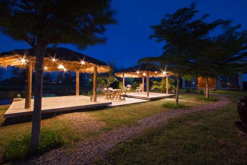 Massage, Ban Bang Home Resort in Chao Samran Beach